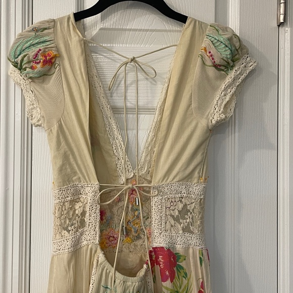 Free People Hibiscus Heaven Cream Embroidered Maxi Dress in size XS - Picture 10 of 11